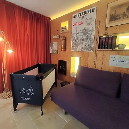 Bed & Breakfast Studio53amsterdam 4*