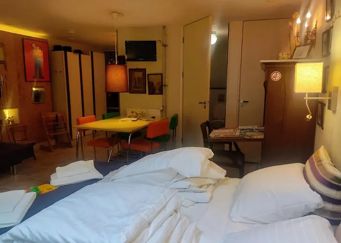 לינה וארוחת בוקר Studio53amsterdam אמסטרדם